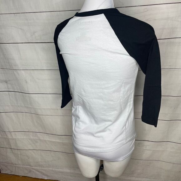 FRIENDS TV show holiday Thanksgiving baseball tee size small - Picture 5 of 6